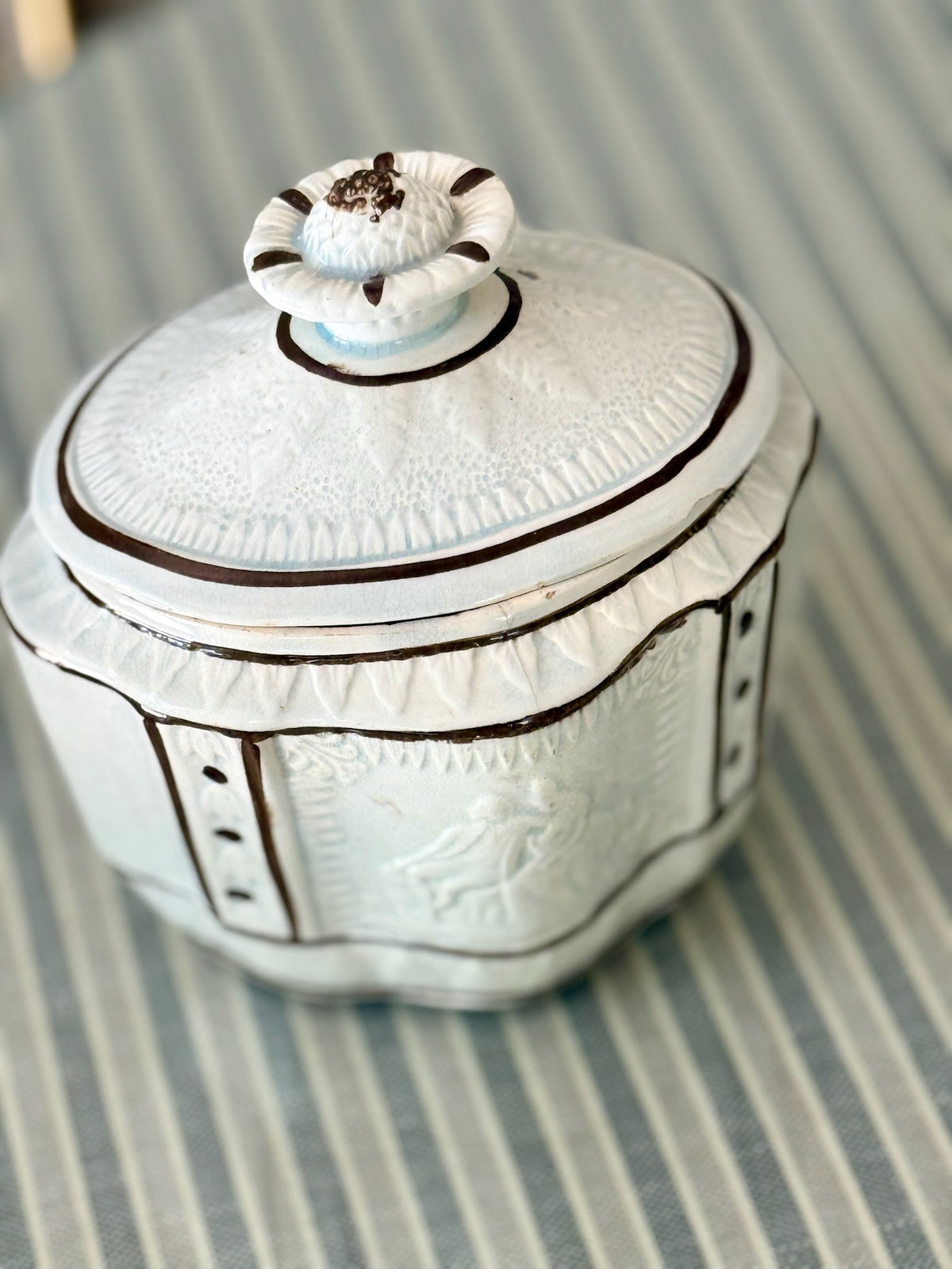 19th Century English Pearlware Sugar Bowl