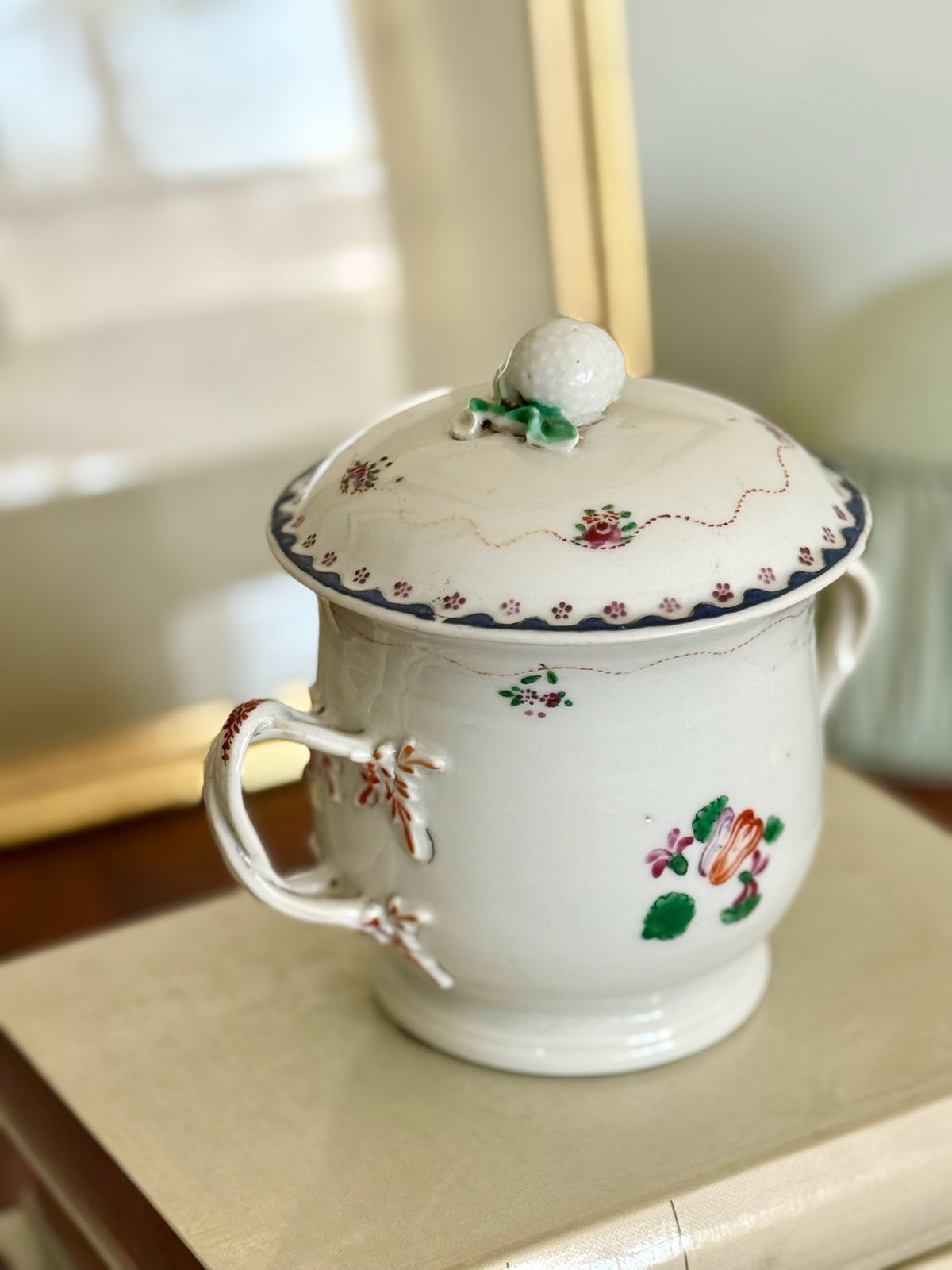 18th Century Chinese Export Sugar Bowl